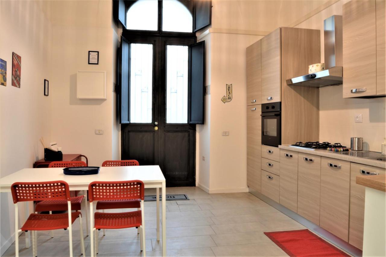Dock33 - Comfort Loft In Catania Center Екстер'єр фото