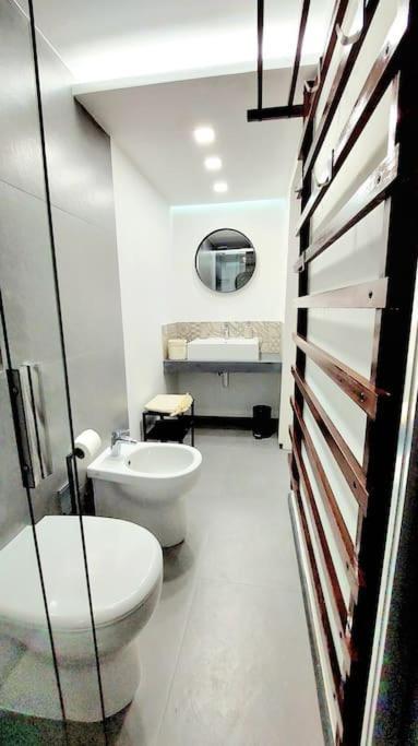 Dock33 - Comfort Loft In Catania Center Екстер'єр фото