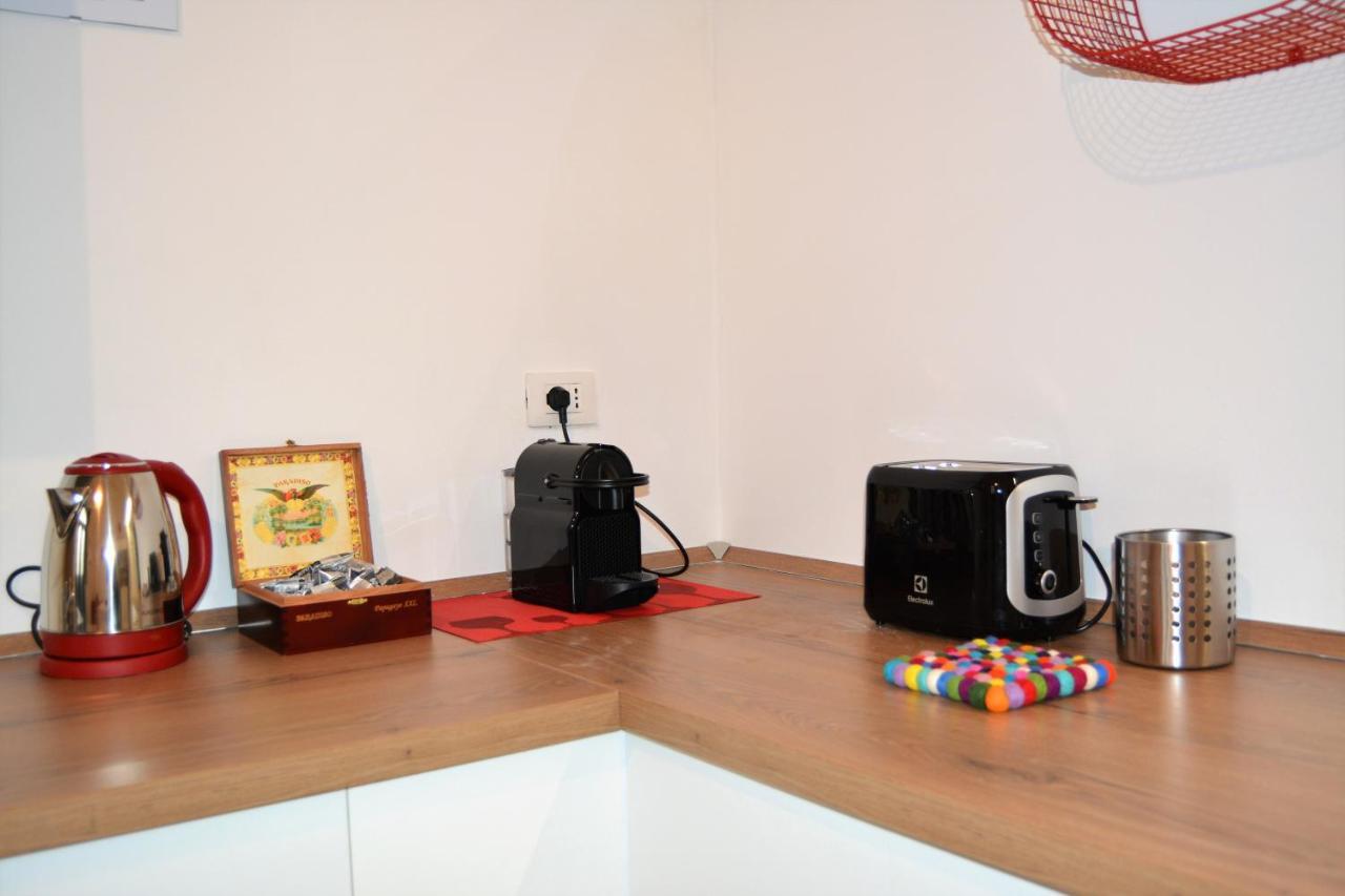 Dock33 - Comfort Loft In Catania Center Екстер'єр фото
